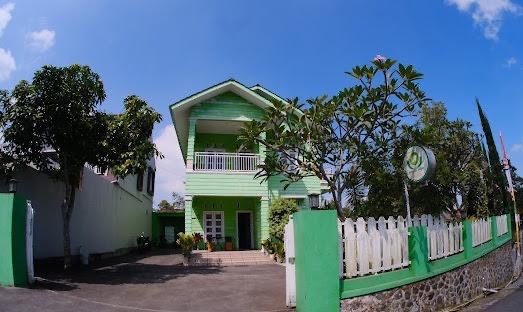 Villa Green Kemuning 5 Villa & Homestay Green Kemuning